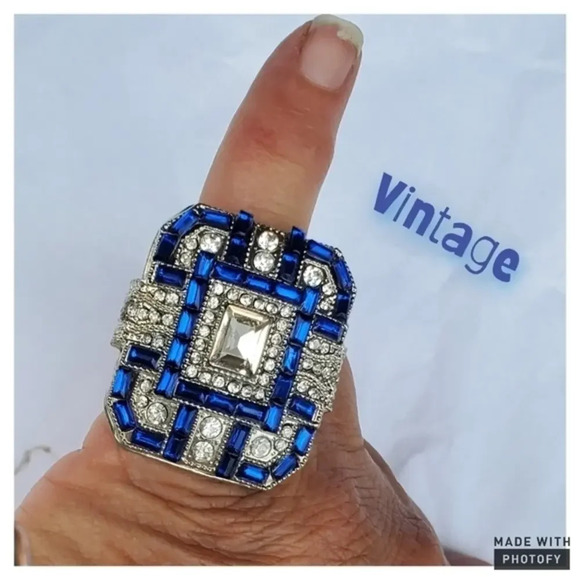 Vintage  crystal‎ paste cocktail ring 5.5 - Picture 1 of 14